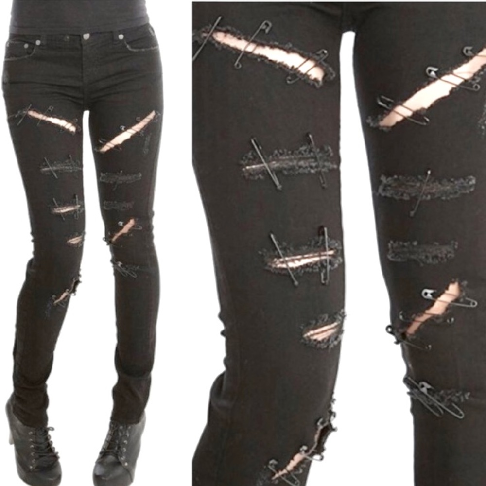 HOT TOPIC Destroyed Safety Pin Hipster Carbon Black Grunge Skinny Jeans Size 7